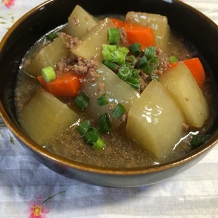 アツアツとろける☆大根と牛ひき肉の煮物